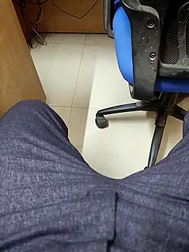 Snapshot of adicma123 chatting on March 5, 2026, 7:48 am adicma123 online show from March 5, 2026, 7:48 am