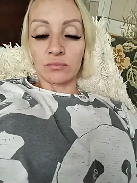 ulika1989 online show from August 4, 2026, 11:24 am