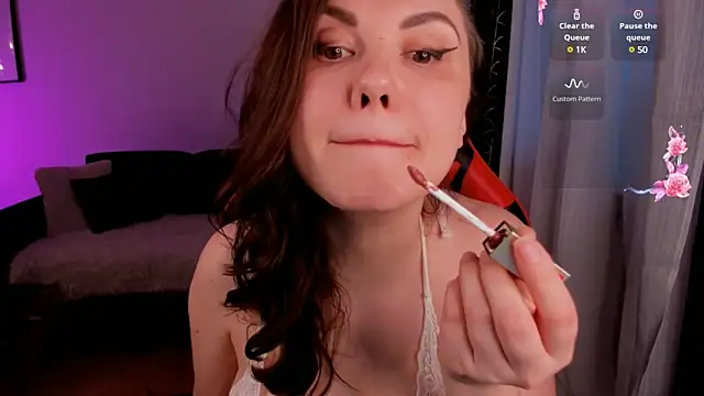 Kristina Logan online show from January 29, 2025, 3:04 pm