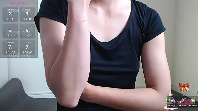 Japanese Housewife online show from December 7, 2024, 4:42 am