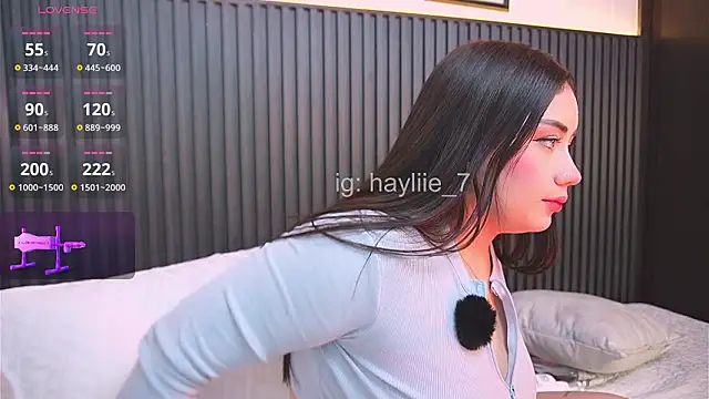 Snapshot of haylie_ chatting on February 16, 2026, 5:14 am haylie online show from February 16, 2026, 5:14 am