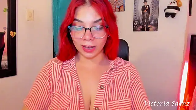 victoriaasaenz  online show from January 25, 2025, 12:59 am