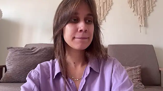 Snapshot of Sasha_moormeoow chatting on March 5, 2025, 5:40 am Sasha moormeoow online show from March 5, 2025, 5:40 am