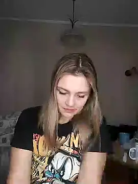 KrissSexi online show from February 6, 2025, 4:14 pm