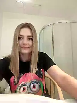 KrissSexi online show from February 13, 2025, 10:33 pm