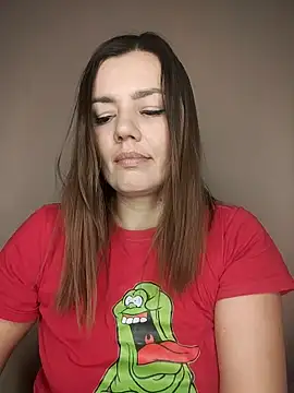 KrissSexi online show from February 15, 2026, 7:05 am