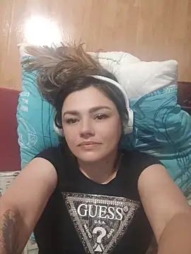 KrissSexi online show from June 12, 2026, 9:14 pm