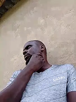 Leebwoy20 online show from October 31, 2025, 11:00 am