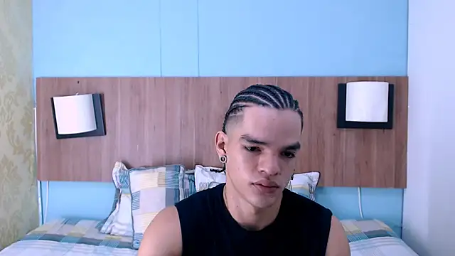 AlbertBernal69 online show from January 25, 2025, 2:47 am
