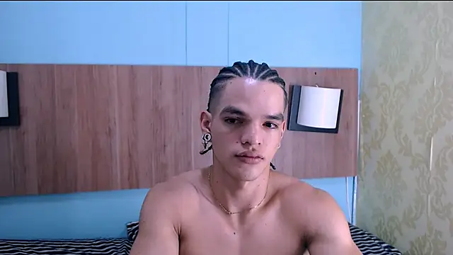 AlbertBernal69 online show from January 26, 2025, 9:19 am