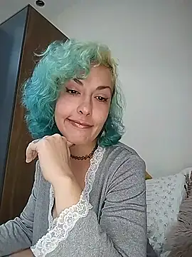 Snapshot of MariLouM chatting on May 14, 2026, 6:26 pm MariLouM online show from May 14, 2026, 6:26 pm