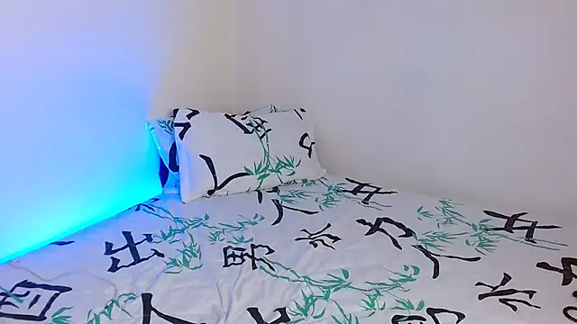 Mehottie29 online show from September 25, 2025, 4:16 am