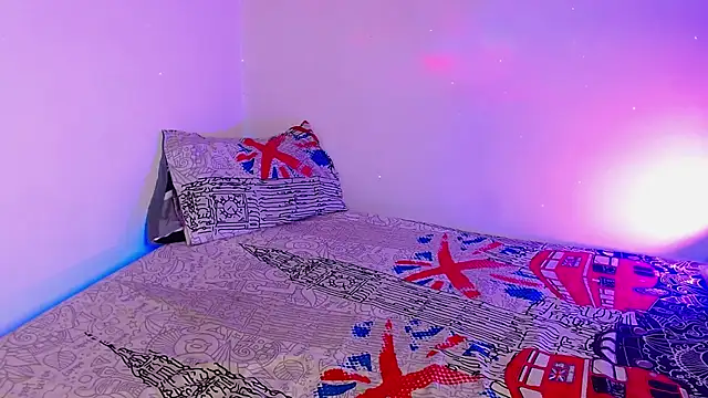 Mehottie29 online show from April 26, 2026, 4:21 am