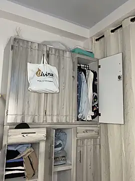 ZiaCalifa online show from February 25, 2026, 12:09 am