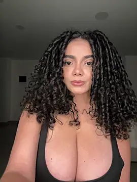 Mariecurl online show from June 12, 2026, 12:31 am