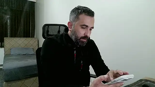 tgltplsr online show from March 4, 2026, 10:38 pm