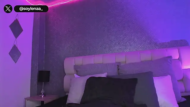 Snapshot of lena_banks chatting on November 3, 2025, 10:21 pm lena banks online show from November 3, 2025, 10:21 pm