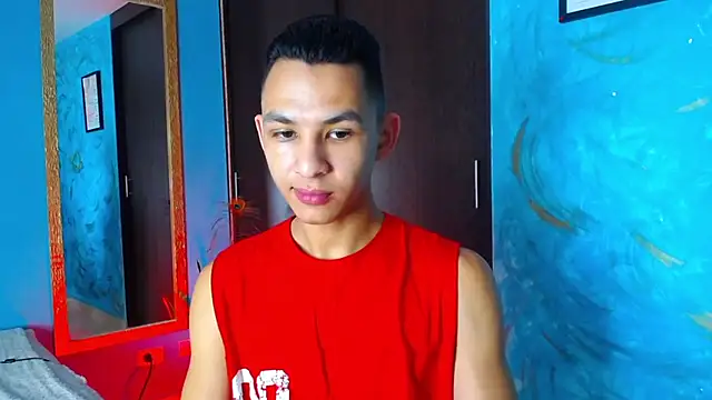 Snapshot of liuscast22 chatting on January 6, 2025, 12:24 pm liuscast22 online show from January 6, 2025, 12:24 pm