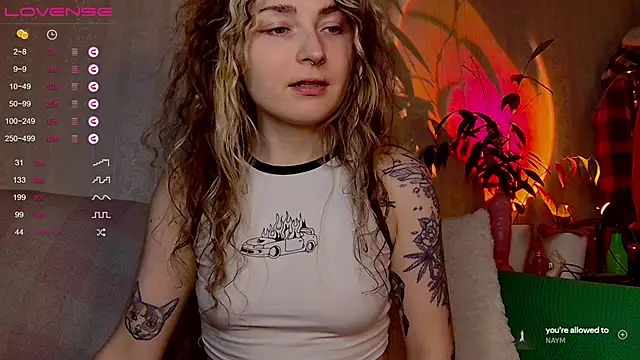 IttyKitty online show from May 6, 2026, 11:21 pm