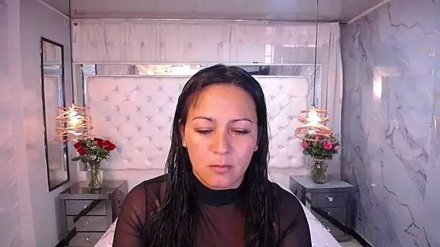 Georgina-Musk online show from February 13, 2025, 7:52 pm