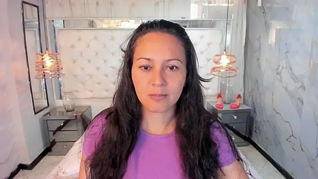 Georgina-Musk online show from March 5, 2025, 7:49 pm