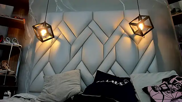 Snapshot of SakuraLee_ chatting on February 10, 2025, 7:28 pm SakuraLee online show from February 10, 2025, 7:28 pm