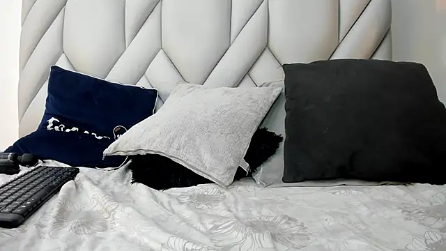 Snapshot of SakuraLee_ chatting on March 4, 2025, 4:52 pm SakuraLee online show from March 4, 2025, 4:52 pm