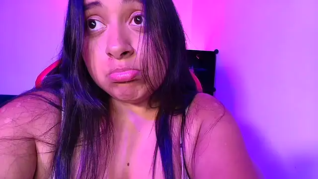 Snapshot of Soysofiarodrigu chatting on October 15, 2025, 10:10 pm Soysofiarodrigu online show from October 15, 2025, 10:10 pm