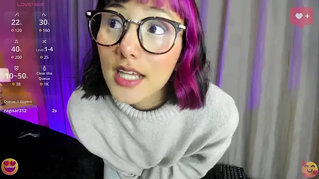 tati cardenas online show from March 11, 2025, 3:59 am