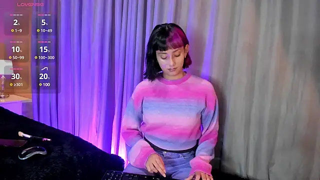 tati cardenas online show from March 16, 2025, 4:20 am