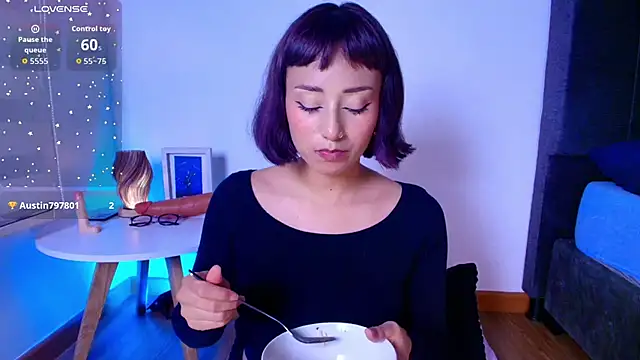 tati cardenas online show from June 27, 2026, 4:28 am
