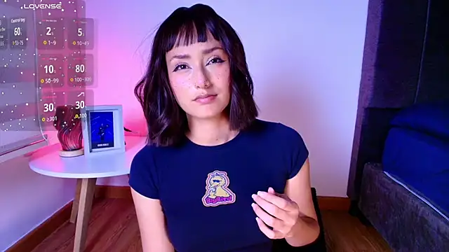 tati cardenas online show from July 18, 2026, 4:49 am