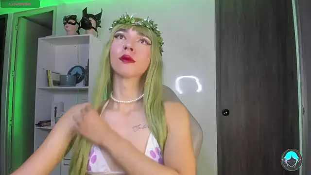 sofi elfqueen online show from March 1, 2025, 1:22 am