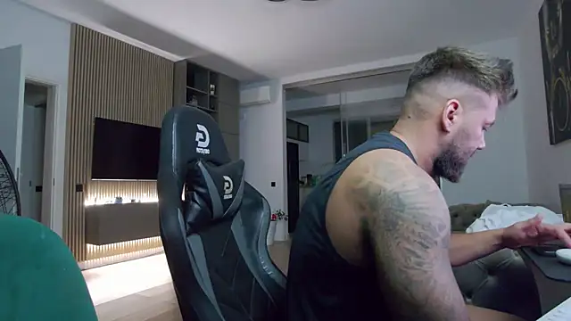 UbbeViking online show from September 28, 2025, 5:07 pm