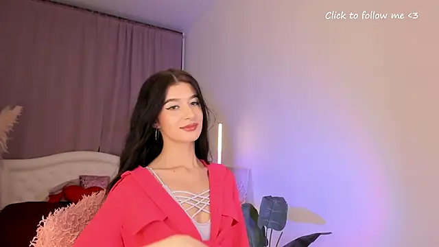 Snapshot of LauraCoy chatting on October 13, 2025, 8:53 pm LauraCoy online show from October 13, 2025, 8:53 pm