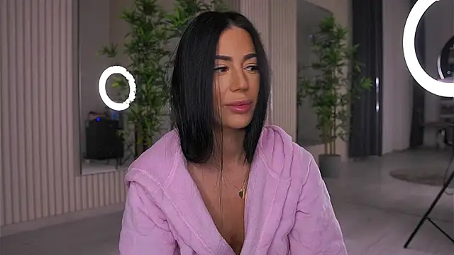 Abbela White online show from February 13, 2025, 6:41 am