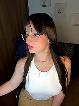 Megan lu2 online show from December 7, 2024, 5:37 am