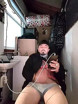 Snapshot of erbod_Johnny chatting on October 21, 2025, 12:22 am erbod Johnny online show from October 21, 2025, 12:22 am