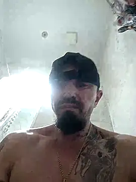 erbod Johnny online show from December 1, 2025, 4:23 pm