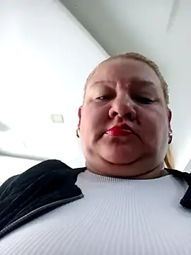 HORNY MATURE25 online show from December 27, 2024, 6:10 pm