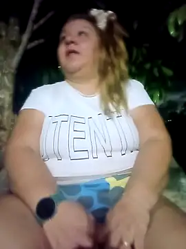HORNY MATURE25 online show from December 31, 2024, 11:28 pm