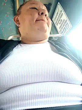 HORNY MATURE25 online show from January 16, 2025, 7:20 pm