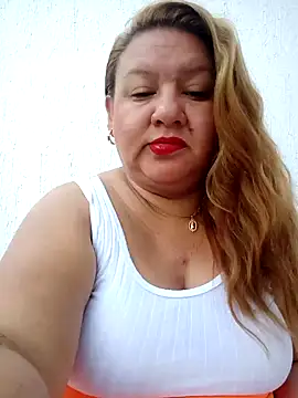 HORNY MATURE25 online show from January 21, 2025, 9:57 pm
