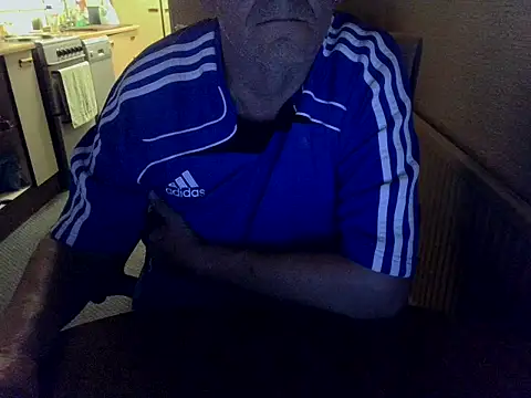 daddyflash online show from August 6, 2026, 9:06 pm