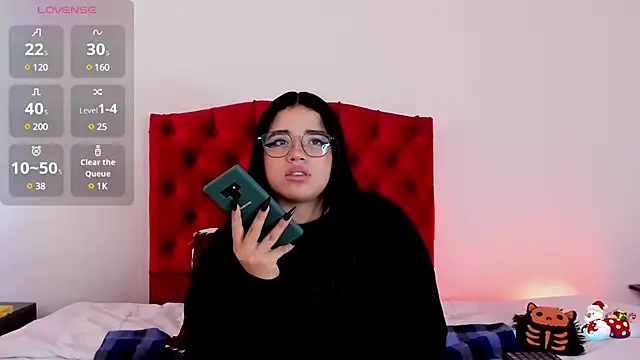 Snapshot of aliice_walker_ chatting on December 11, 2024, 4:31 pm aliice walker  online show from December 11, 2024, 4:31 pm