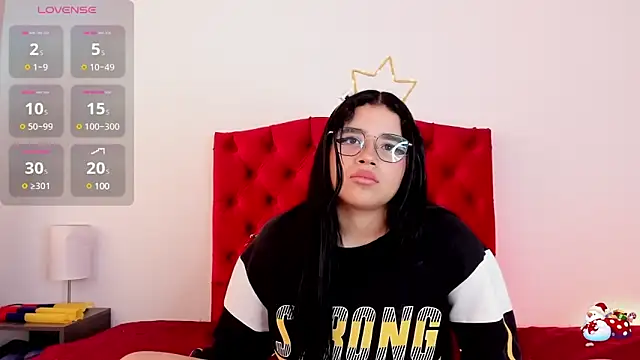 Snapshot of aliice_walker_ chatting on December 12, 2024, 3:37 pm aliice walker  online show from December 12, 2024, 3:37 pm