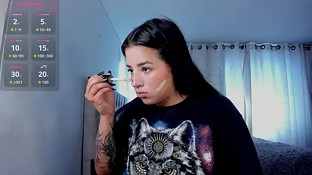 aliice walker  online show from February 27, 2026, 1:55 pm