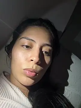 Sophie  Foxxx online show from January 22, 2025, 4:23 am