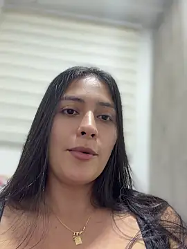 Sophie  Foxxx online show from April 22, 2026, 4:26 am