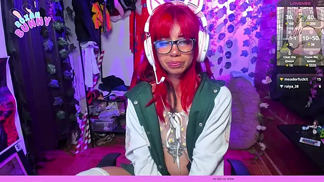 Roxanbunny1 online show from March 4, 2025, 5:11 am
